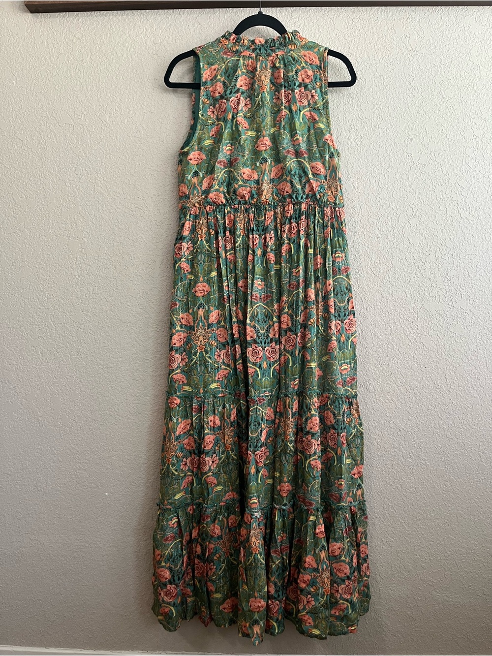 Natural Life Green Floral Metallic Lurex Tiered Maxi Dress Size Medium - Picture 9 of 12